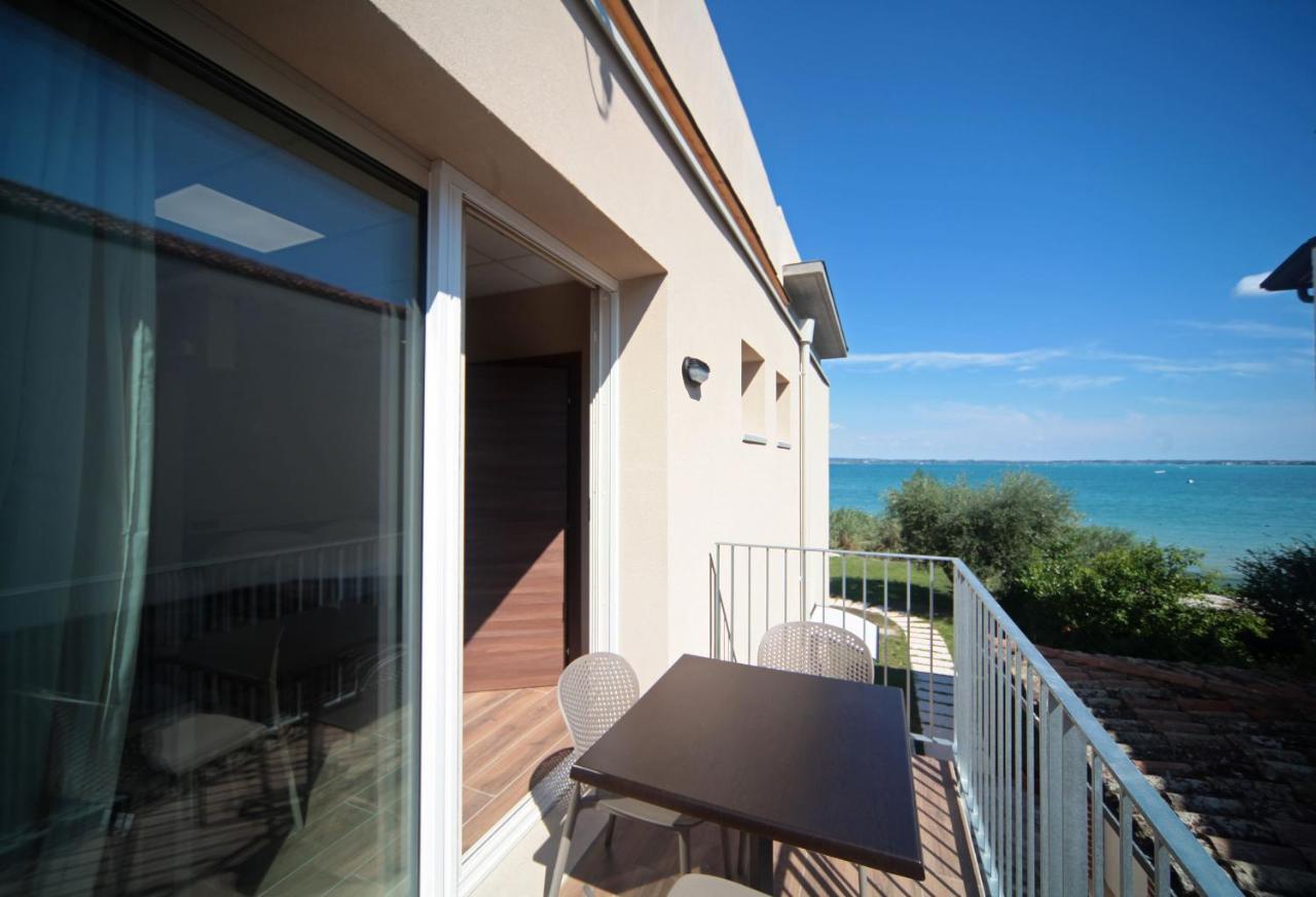 Smeraldo Dip Villa Canneto Sirmione Exterior photo